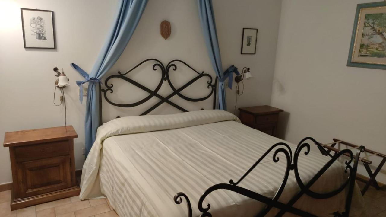 Il Colombaio Agriturismo Montegabbione Екстериор снимка