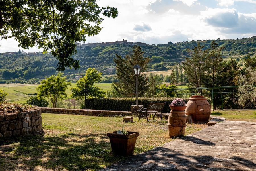 Il Colombaio Agriturismo Montegabbione Екстериор снимка