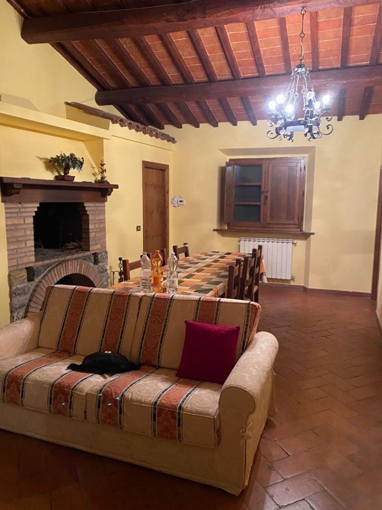 Il Colombaio Agriturismo Montegabbione Екстериор снимка